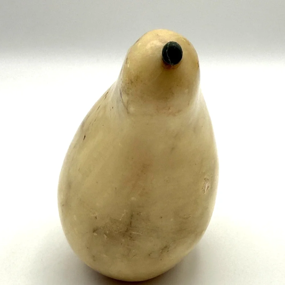 Alabaster Stone Fruit Pear Realistic Hand Carved Marbled Vintage Figurine 4